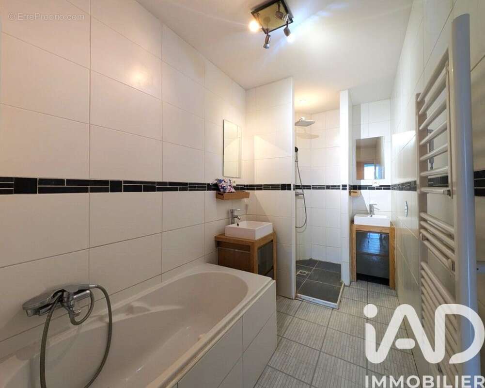 Photo 6 - Maison à SARRAS