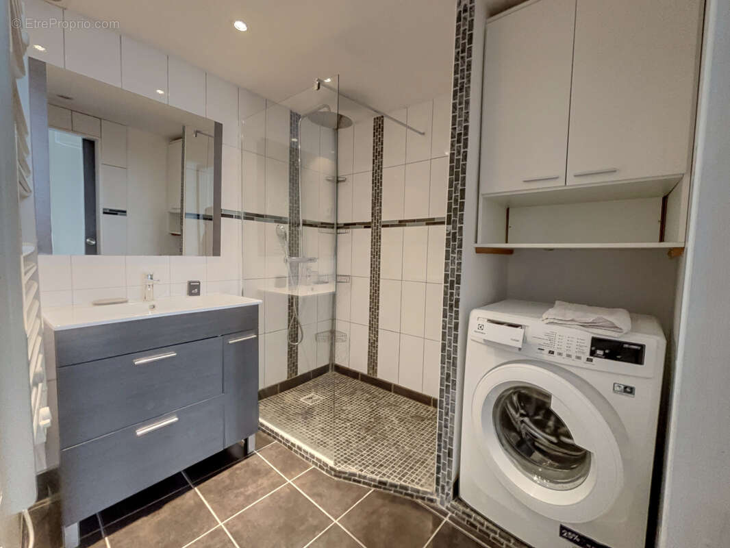 Appartement à AIX-LES-BAINS