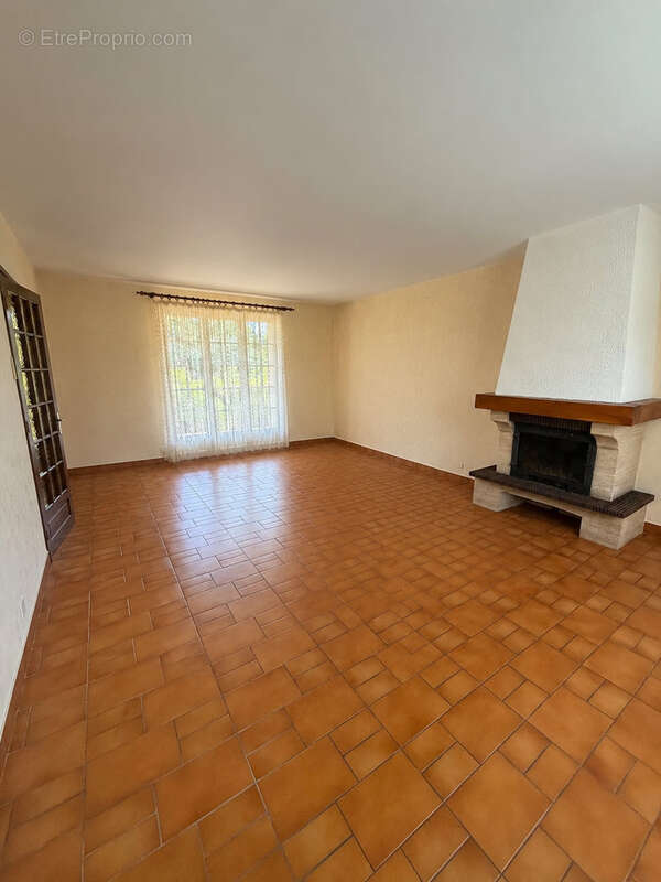 Maison elevee sur sous-sol - photo 6