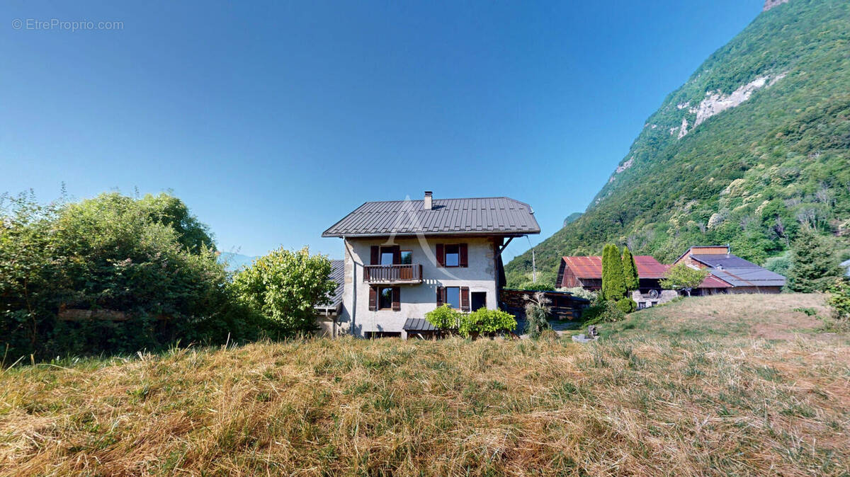 Maison à MONTAILLEUR
