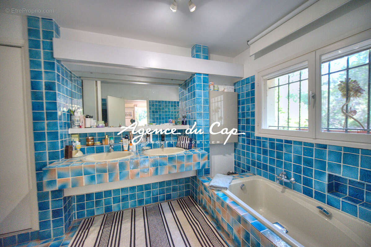 Maison à SAINT-RAPHAEL