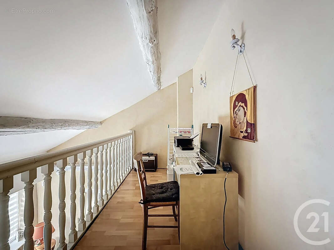 Maison à RUFFEY-LES-ECHIREY