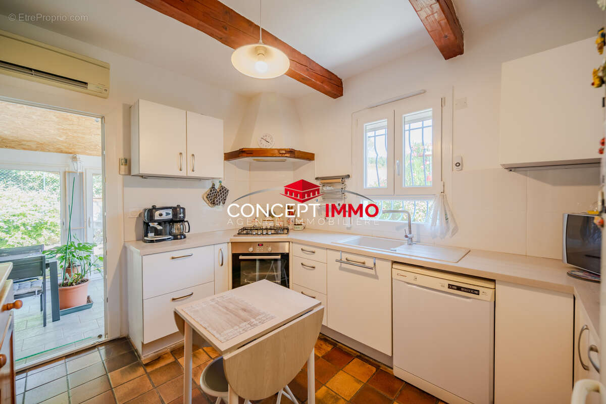 Maison T4 de 120 m2 bâtie en 1990 sur une parcelle de 505 m2 - photo 6