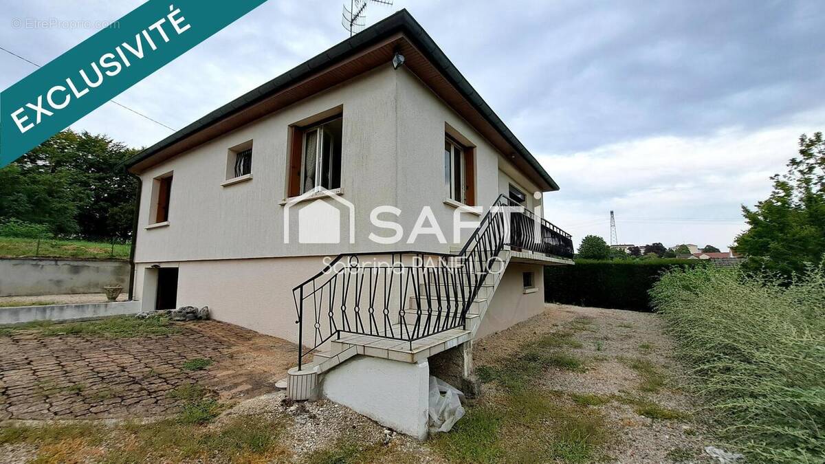 Photo 1 - Maison à DOLE