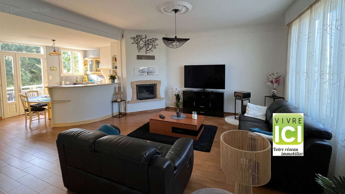 Maison Divatte Sur Loire 206 m2 - photo 5