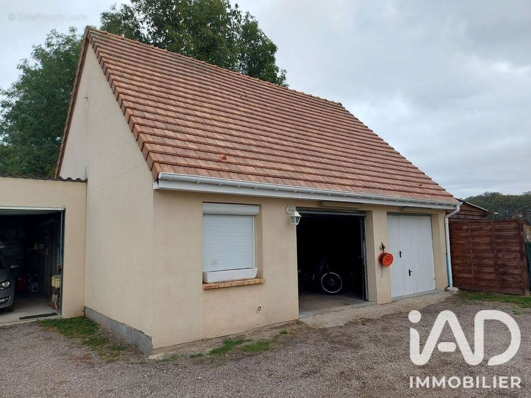 Maison 217 m² à Le Cormier  - photo 6