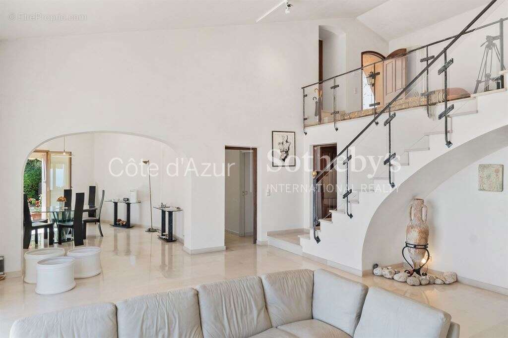 Maison à ROQUEBRUNE-CAP-MARTIN