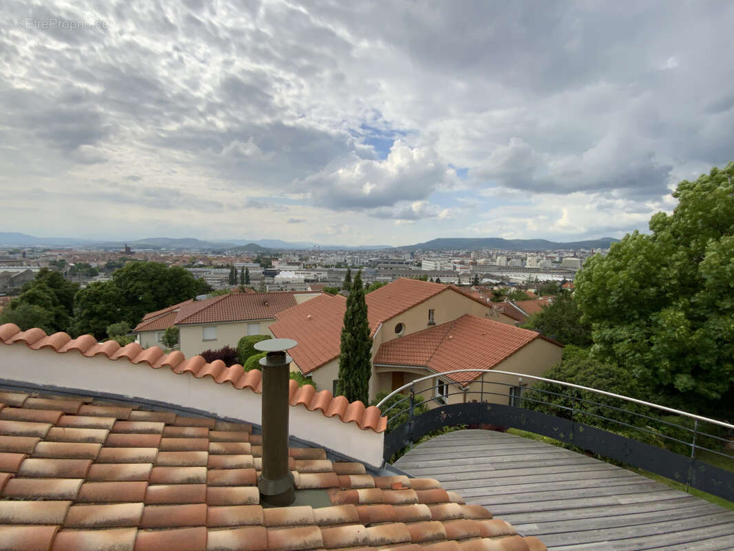 Maison à CLERMONT-FERRAND