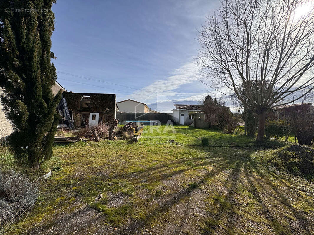 Terrain à LANSAC