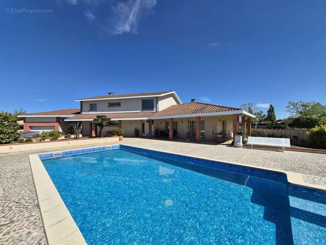 Maison à TOURNEFEUILLE