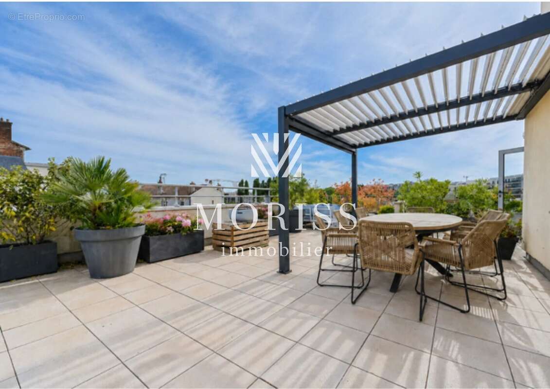 Appartement à LE PERREUX-SUR-MARNE