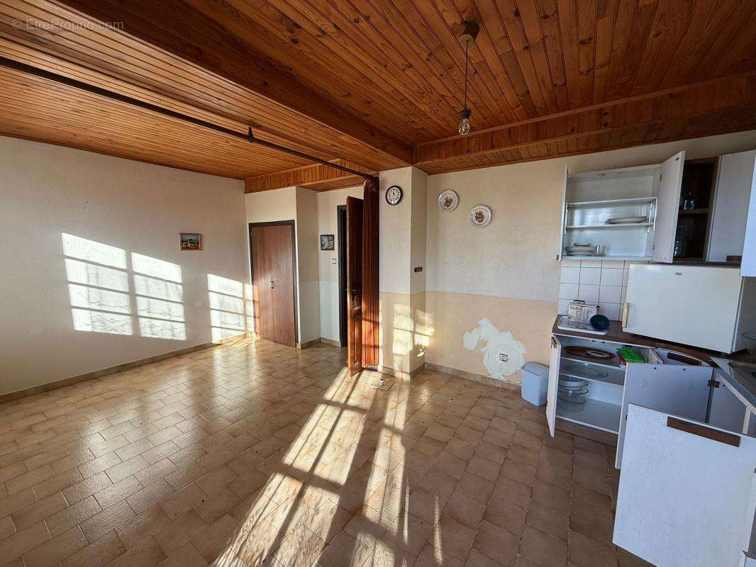 Maison à PLANZOLLES