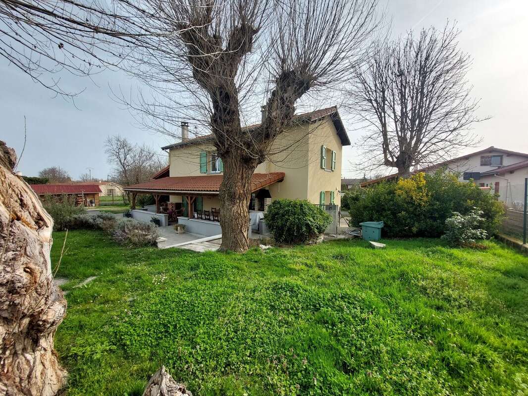 Photo 2 - Maison à MONTBRISON