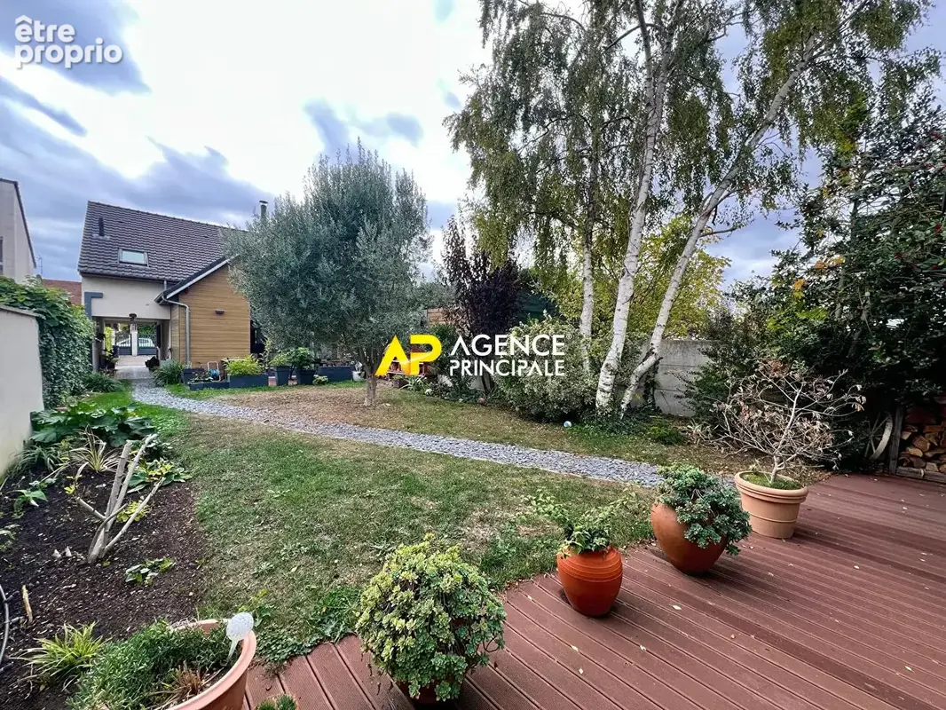 Sartrouville - Les Richebourgs - Maison 6 pièces 112 m2 - photo 11