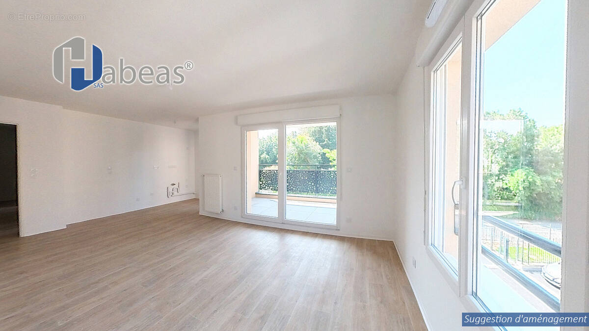 Appartement à JASSANS-RIOTTIER