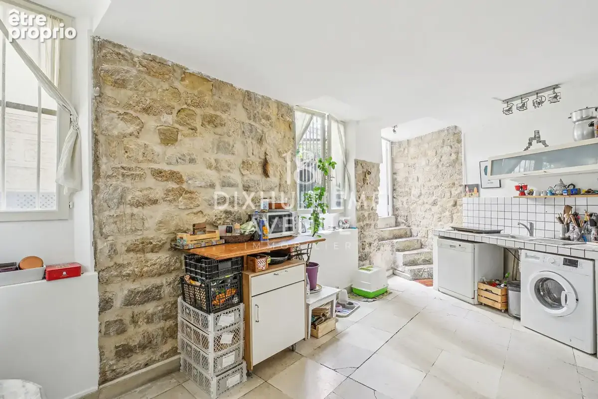 Angle Clignancourt / Poulet - Duplex 89m² Carrez, 111 m² au sol - photo 4