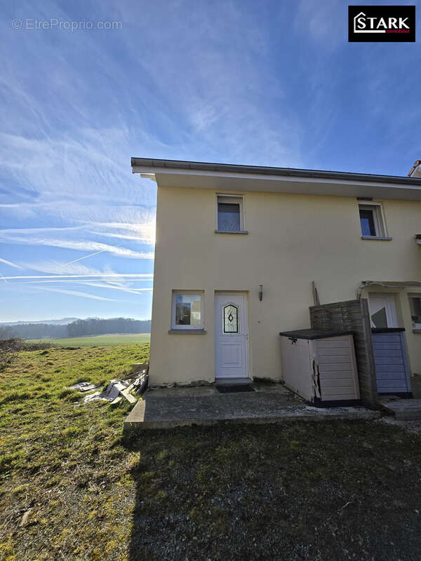 Appartement à VILLARS-LE-SEC