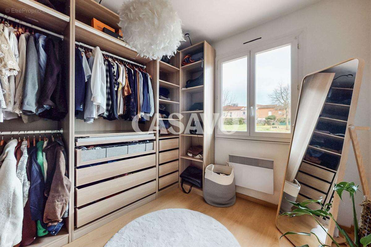 Maison à SALAISE-SUR-SANNE