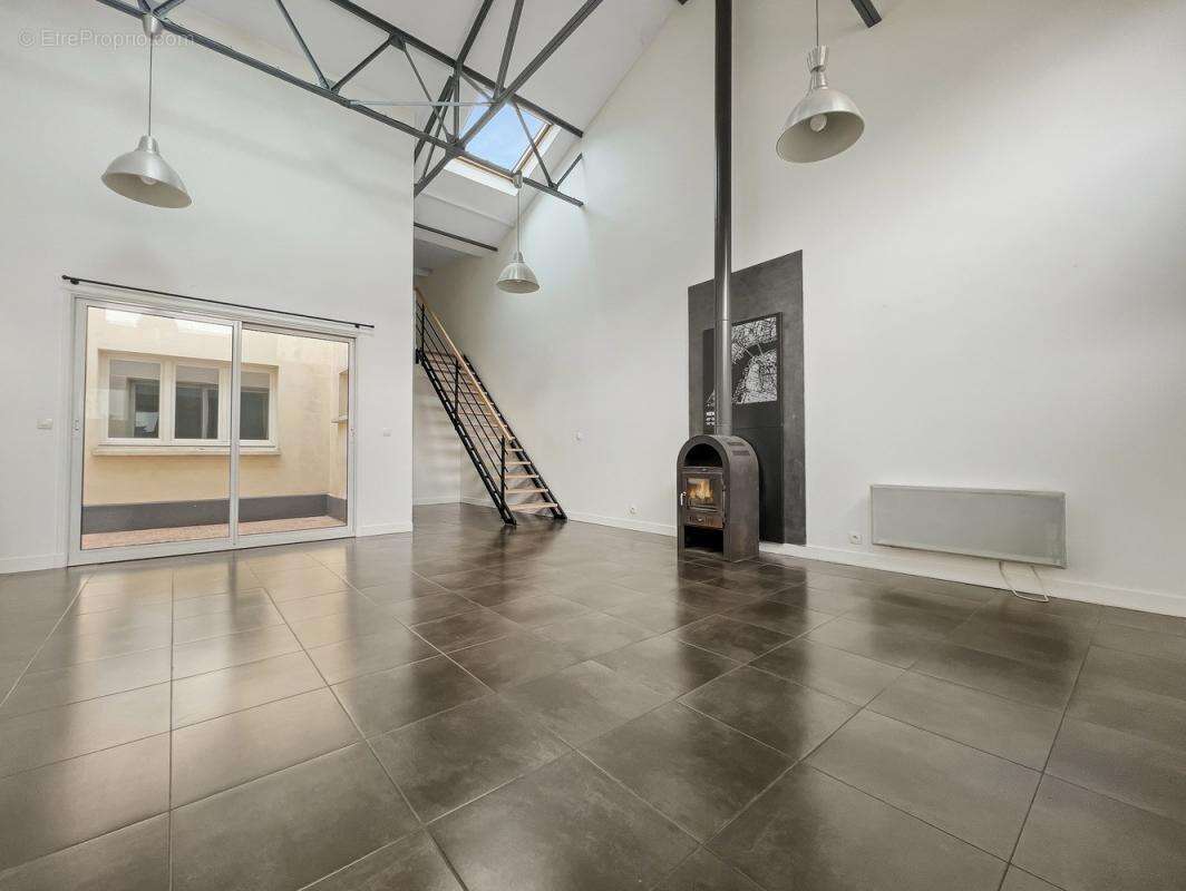 Maison à ASNIERES-SUR-SEINE