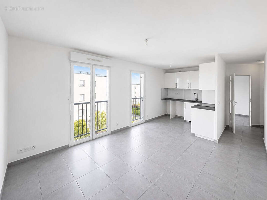 Appartement Fréjus 2 pièces 42m² avec place de parking - photo 2