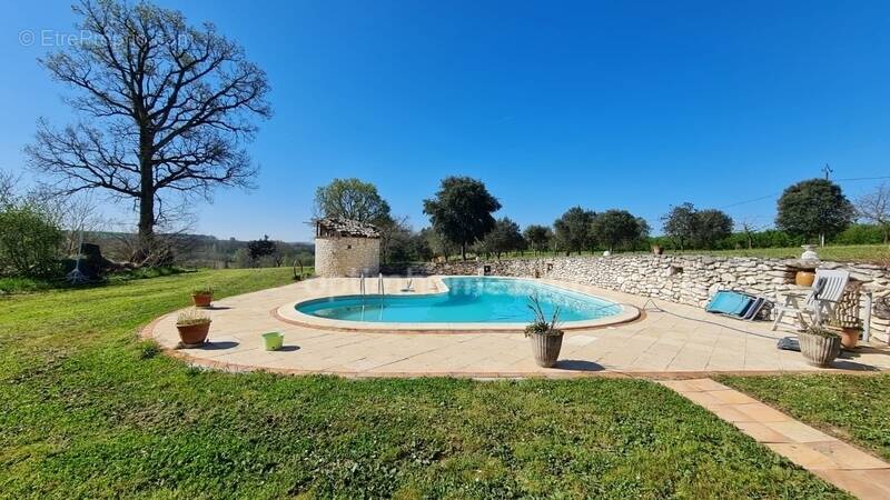 Maison à SAVIGNAC-SUR-LEYZE