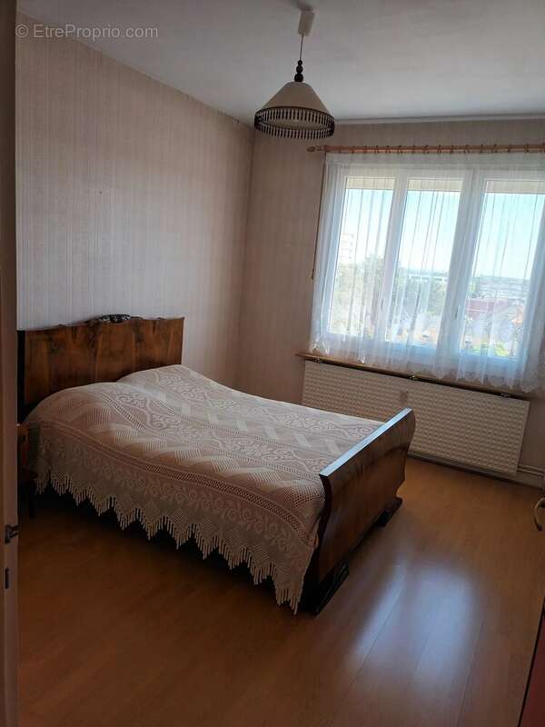 Appartement 86 m² à Montceau-Les-Mines  - photo 12