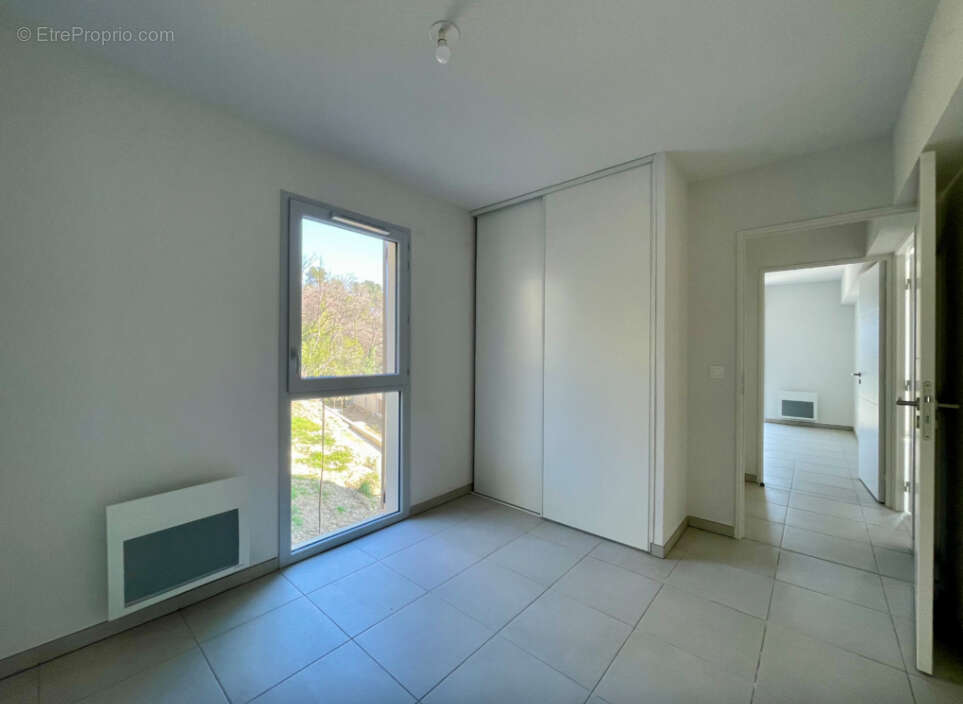 Appartement à GILETTE