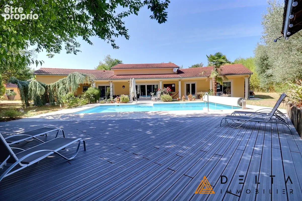 Maison 185 m² sur terrain de 1502 m² avec piscine - photo 2