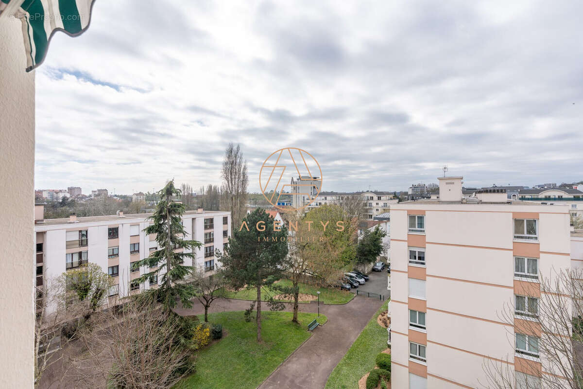 Appartement à NOGENT-SUR-MARNE