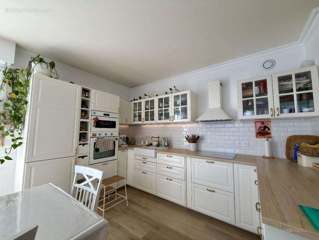 Appartement à ROQUEBRUNE-CAP-MARTIN