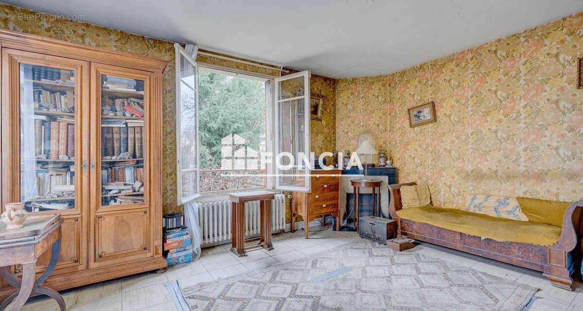 Maison à BOURG-LA-REINE