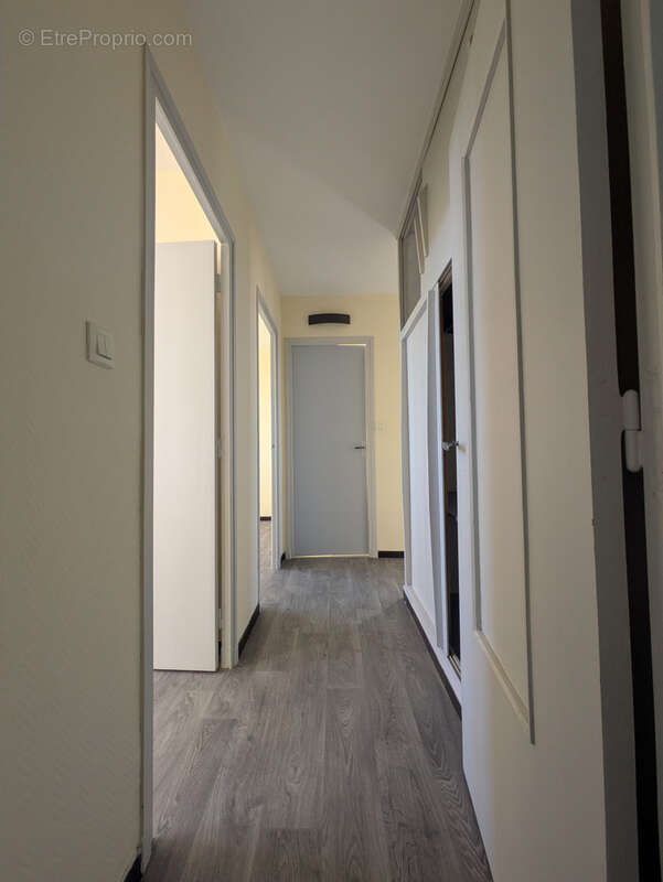 Appartement de type 4 en résidence - photo 10