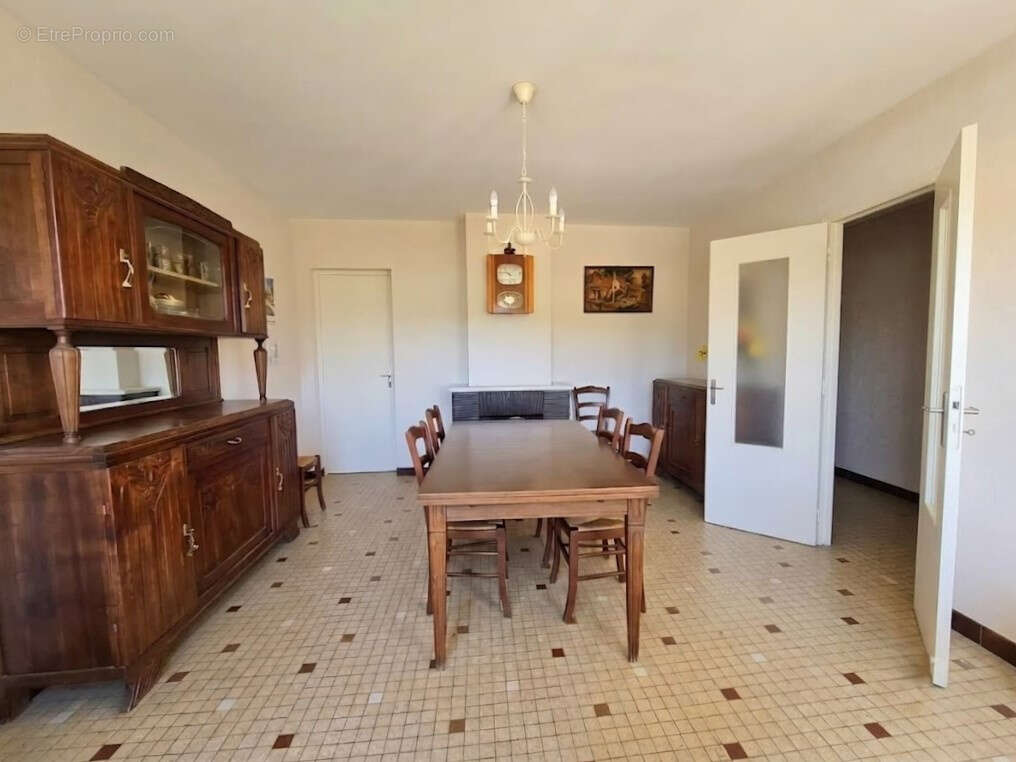 Propriété de 3 hectares avec situation calme et dégagée - photo 11