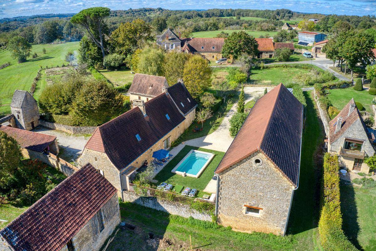 Maison à ARCHIGNAC
