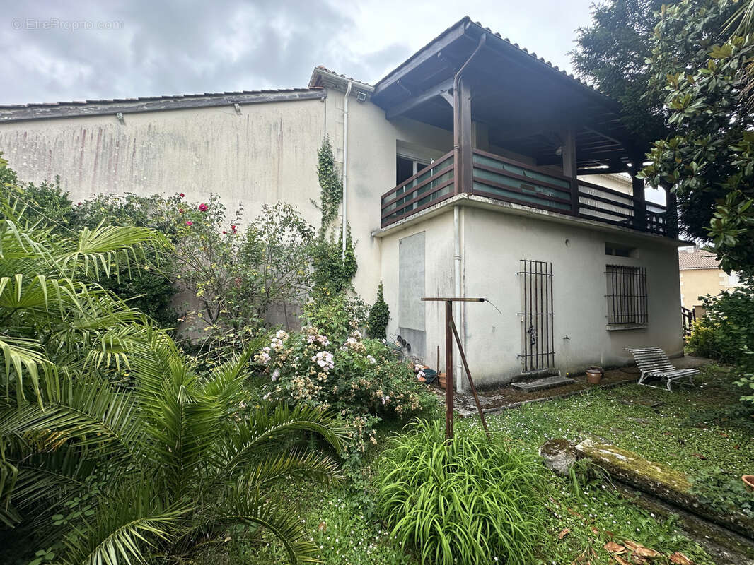 Appartement à LAGUPIE