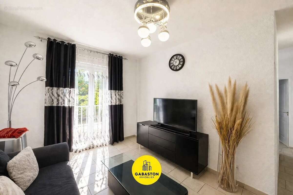 Appartement à MARSEILLE-13E
