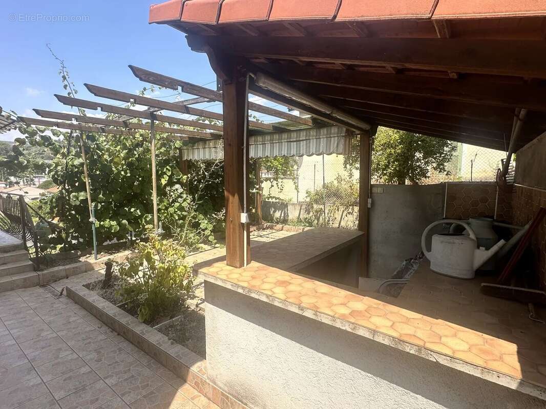 Exclusivité - Maison - photo 30