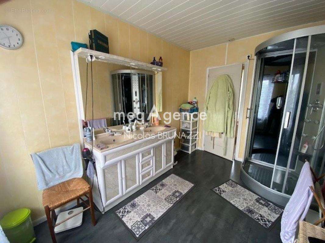 Maison à VIMOUTIERS