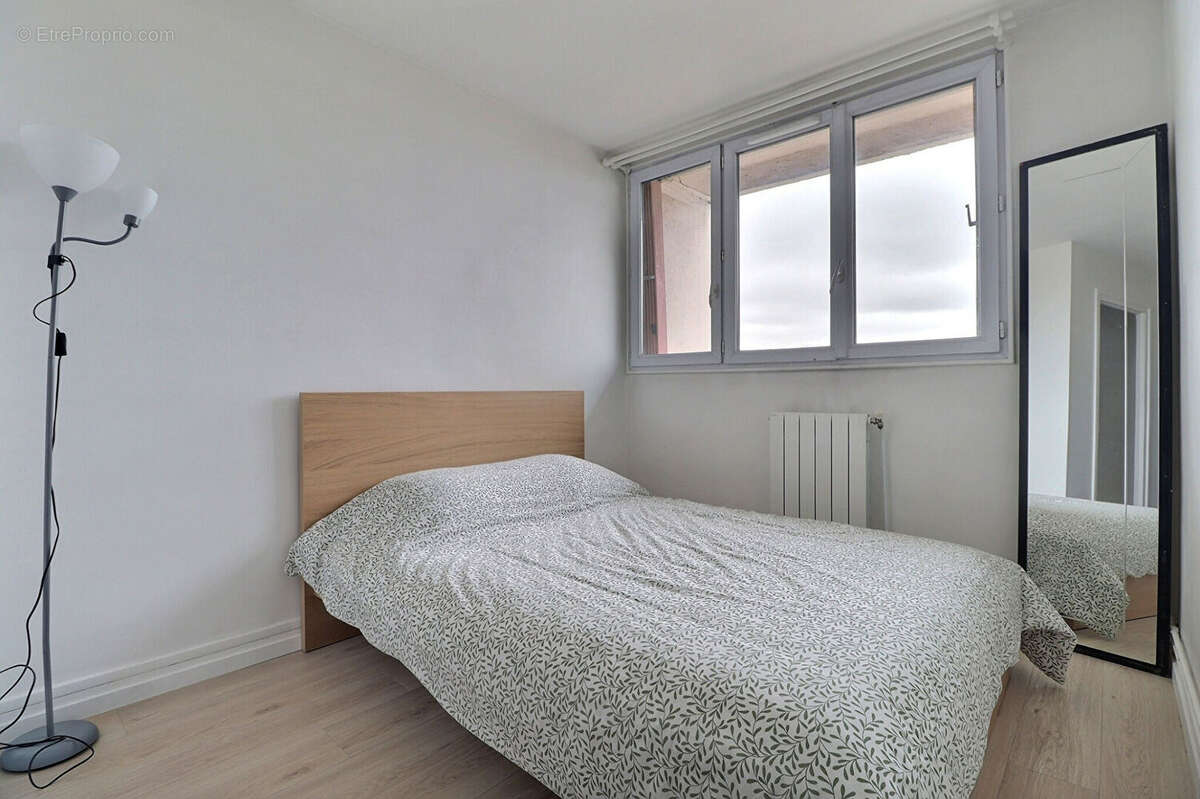 Appartement à AUBERVILLIERS