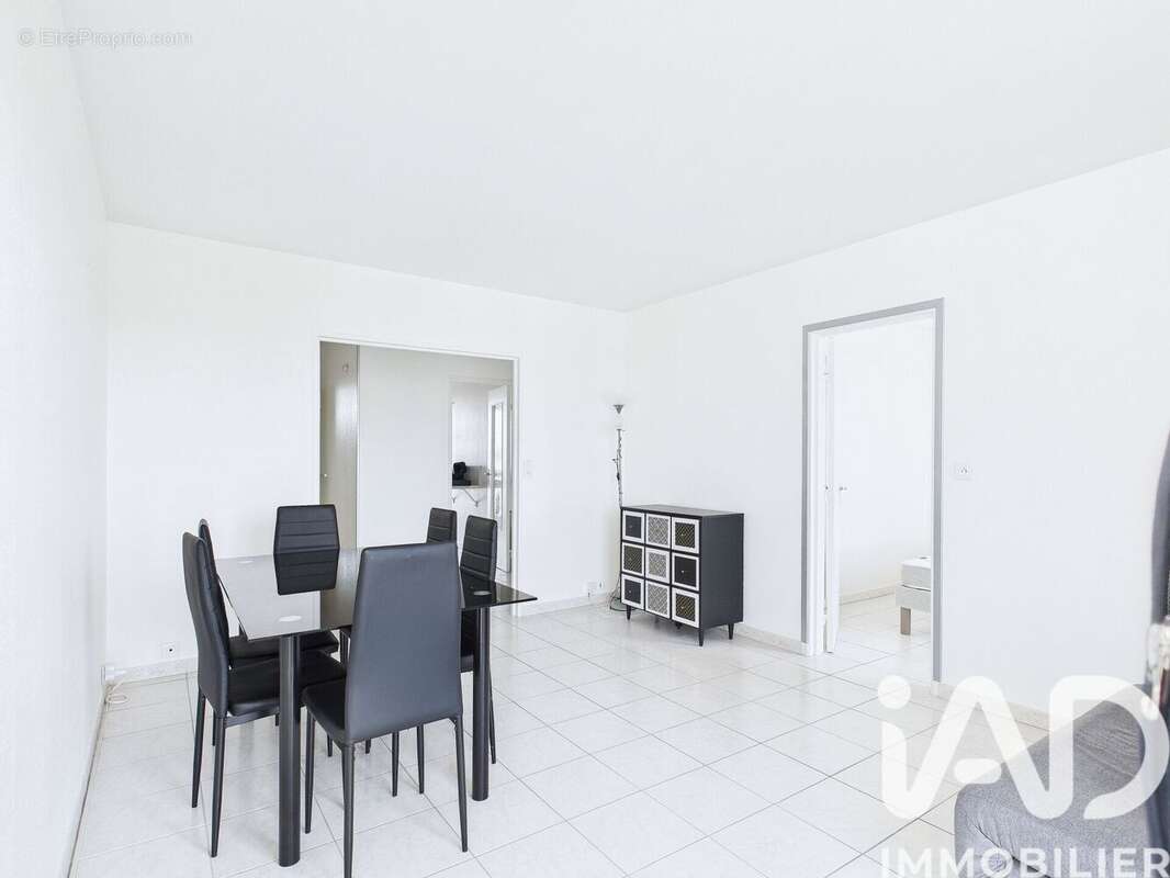 Photo 5 - Appartement à TROYES