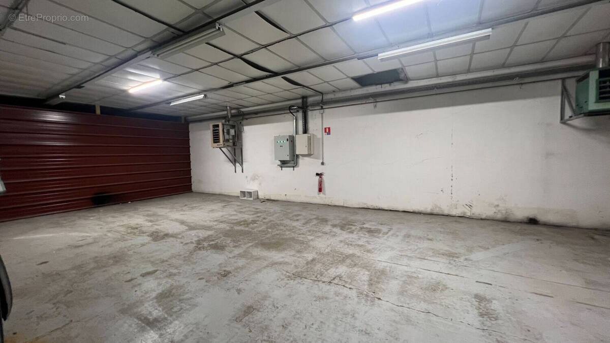 Commerce à SAINT-ETIENNE