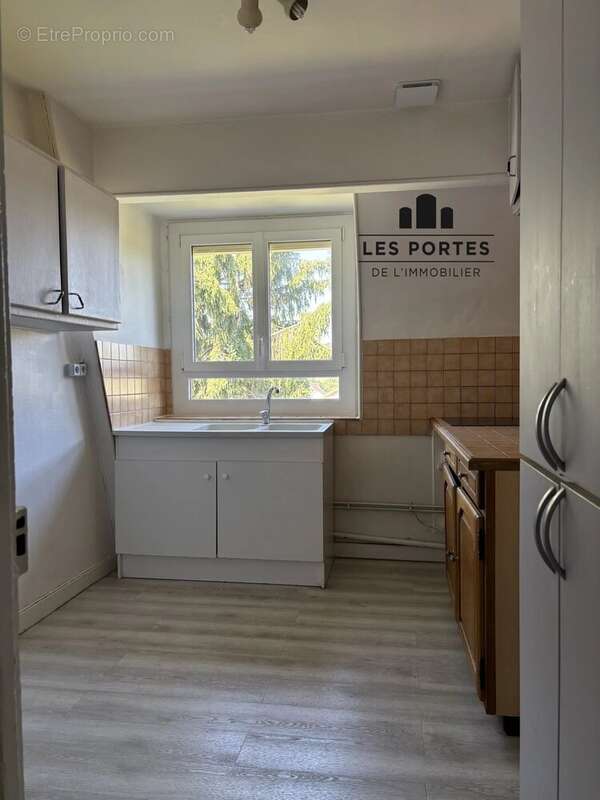 Appartement à MAISSE
