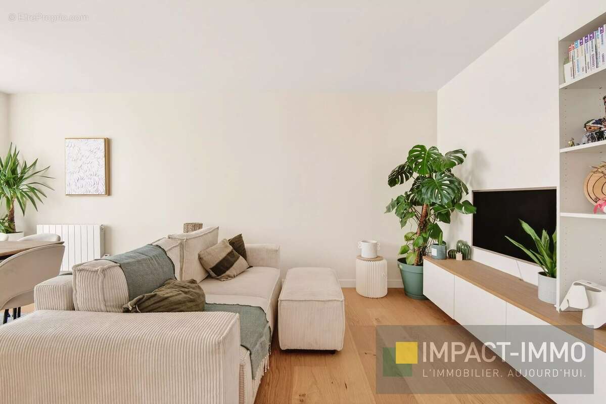 Appartement à SURESNES