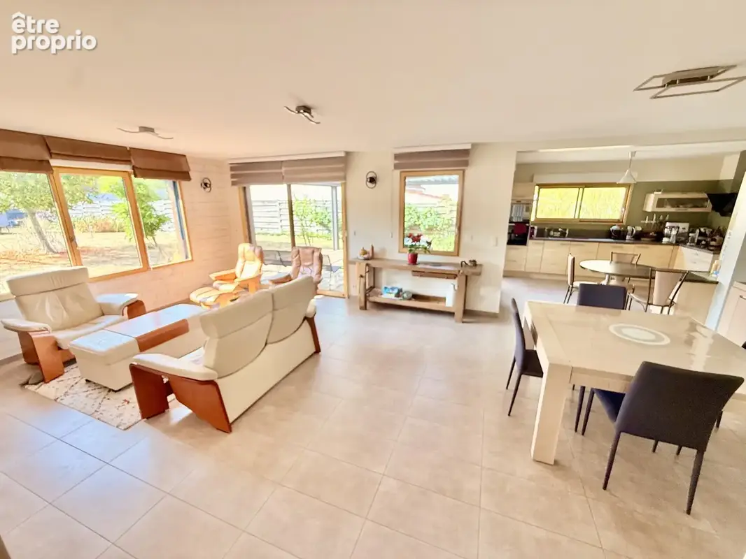 Exclusivite ! a vendre a bouaye jolie maison impeccable de 4 chambres + 1 bureau + double garage - photo 7