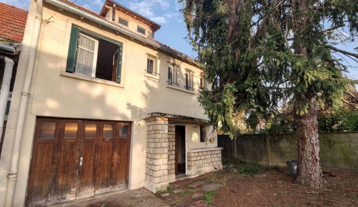 Maison à NEUILLY-PLAISANCE