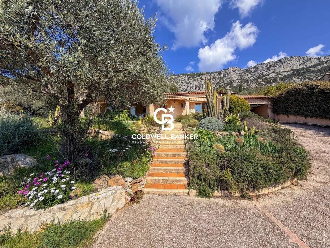 Maison à LA VALETTE-DU-VAR