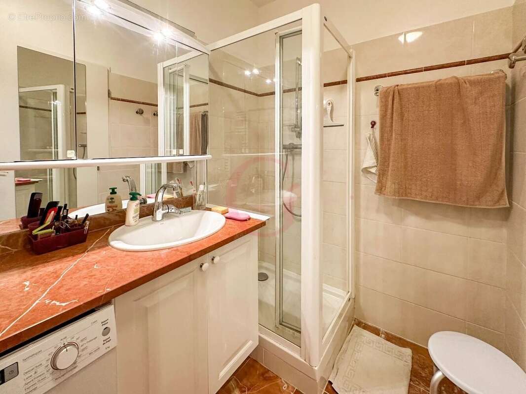 Appartement à BOURG-LA-REINE