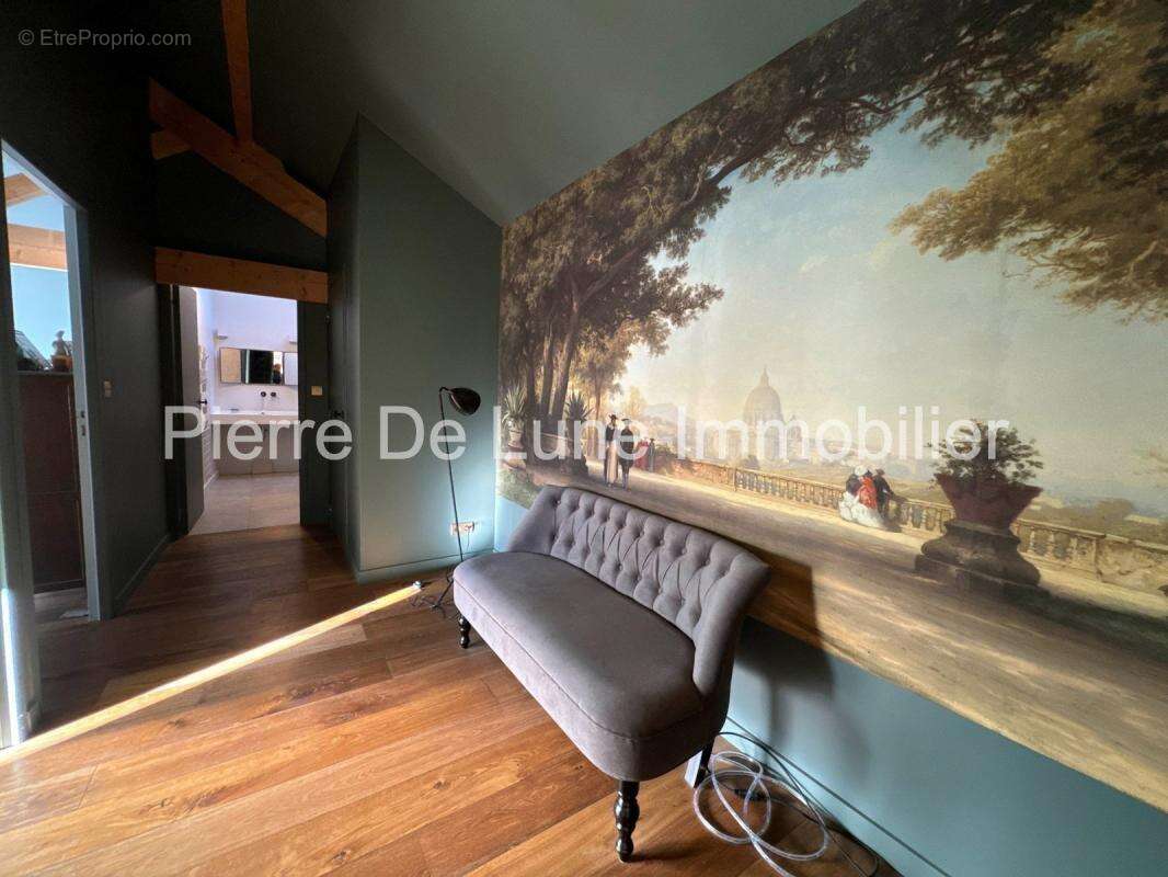 Maison à NEUVILLE-SUR-SAONE