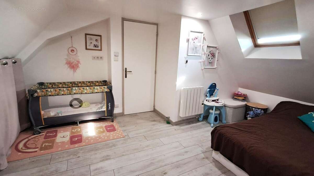 Maison de bourg, 3 chambres - photo 10