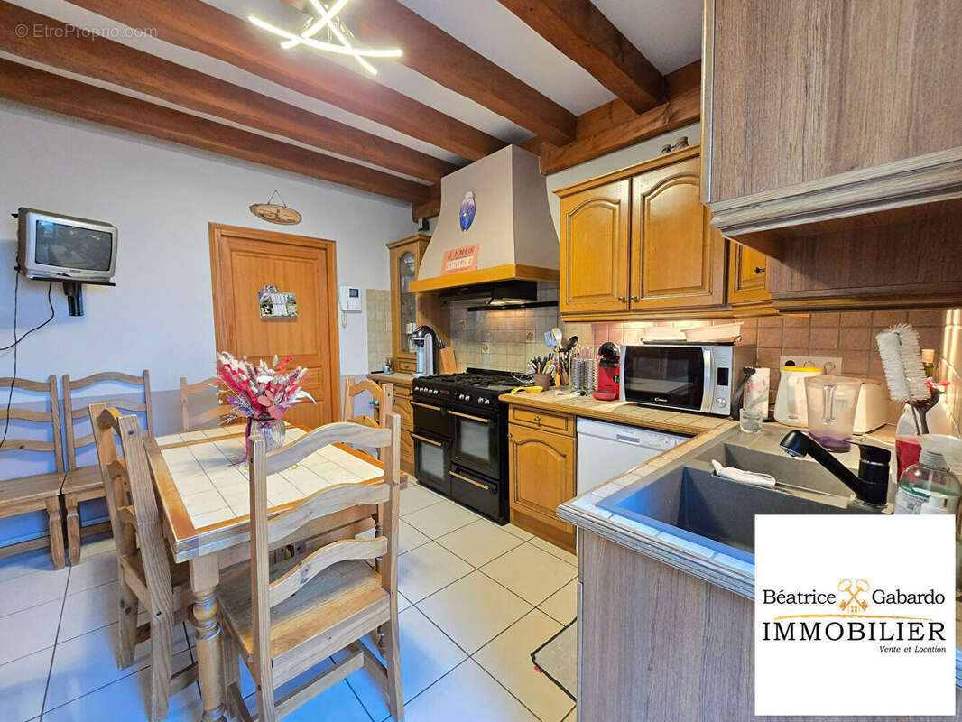 Maison Lamure Sur Azergues 6 pièce(s) 137 m2 - photo 7